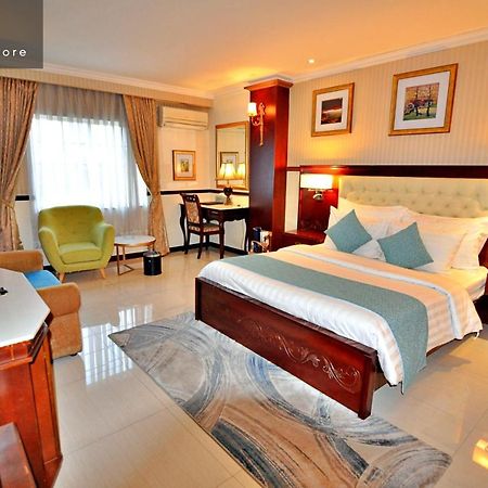 Hanz 821 Sunflower Hotel & Spa Ho Chi Minh-byen Eksteriør bilde